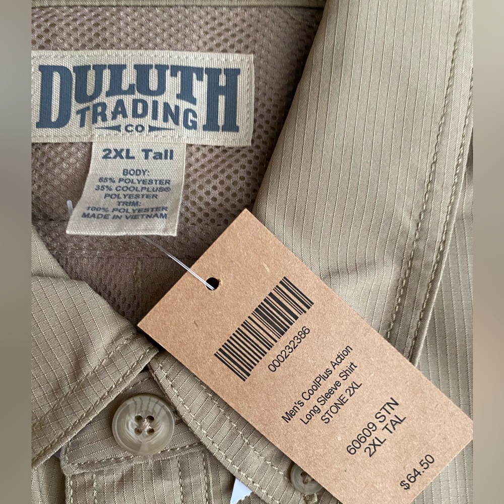 NEW Duluth Trading
